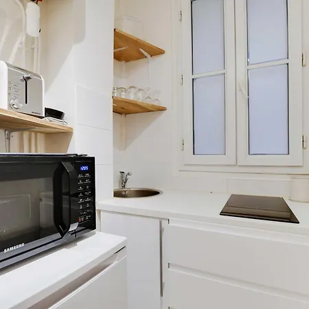 Apartament Magnificent - 1br 4p - Sacre-coeur Paryż