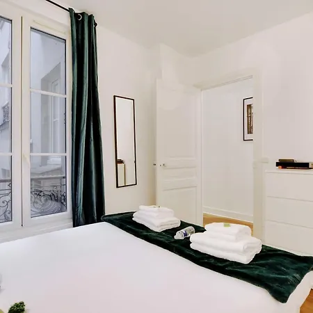 Apartament Magnificent - 1br 4p - Sacre-coeur Paryż